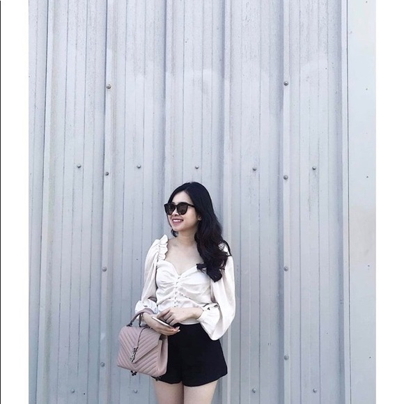 La Soie Crop Silk Blouse - Picture 3 of 8